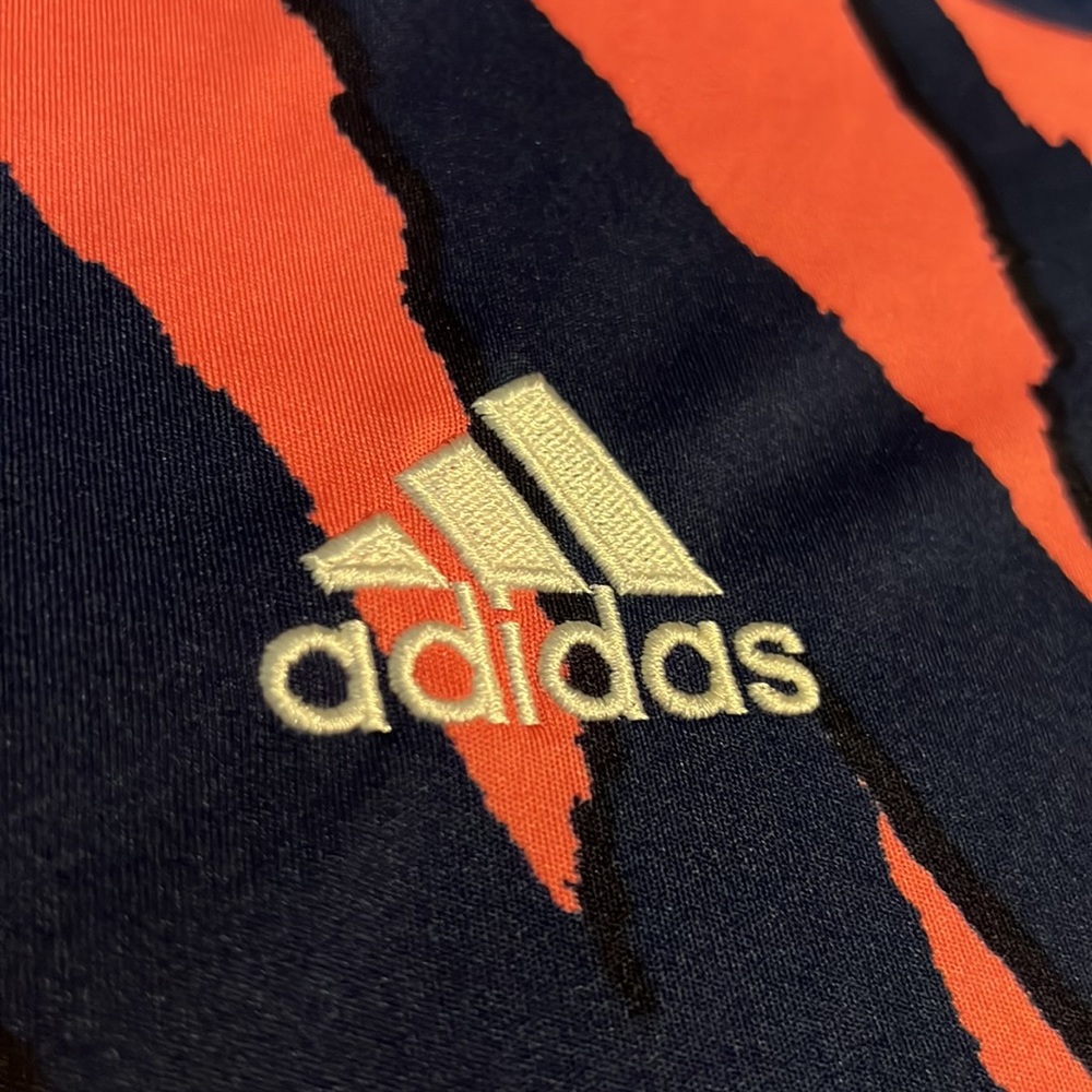 Real Madrid Adidas 2020-21 Pre-Match Jersey - Picture 3 of 7